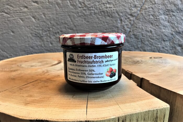 Erdbeer-Brombeer-Fruchtaufstrich